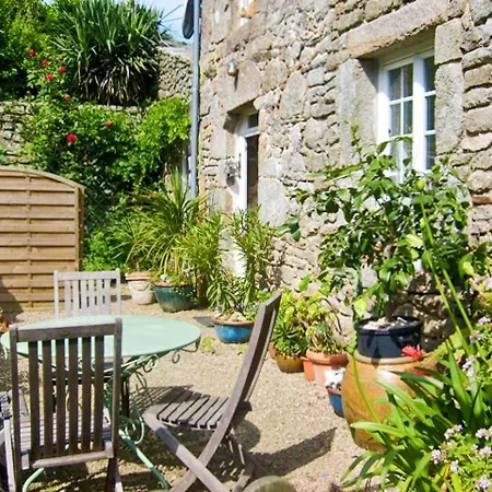 House With 3 Bedrooms In With Furnished Garden And Wifi 2 Km From The Beach *